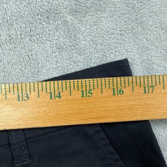 Gloria Vanderbilt Mid Rise Black Chino Shorts Womens Size 12 d0058 - Picture 6 of 8
